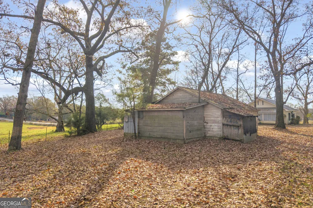 1898 Sandy Cross RD Royston, GA 30662