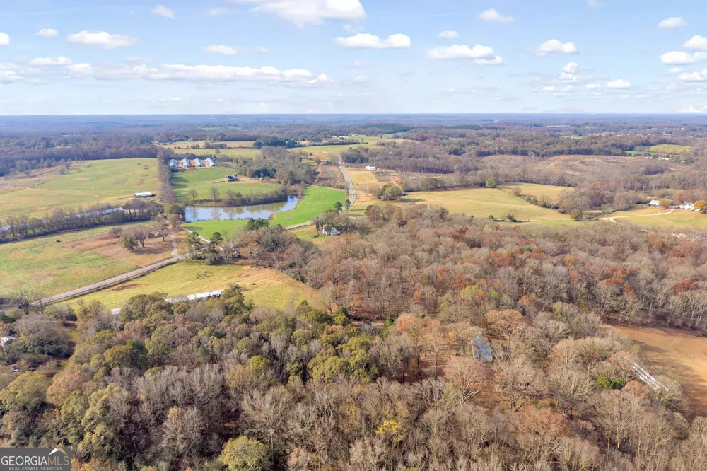 1898 Sandy Cross RD Royston, GA 30662