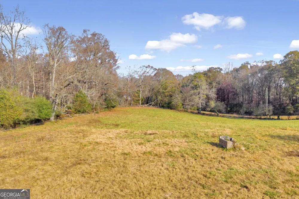 1898 Sandy Cross RD Royston, GA 30662
