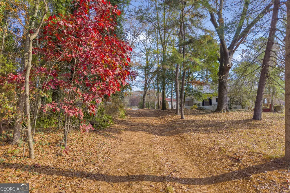 1898 Sandy Cross RD Royston, GA 30662