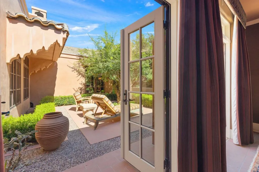 1650 Avenida Sevilla Palm Springs, CA 92264