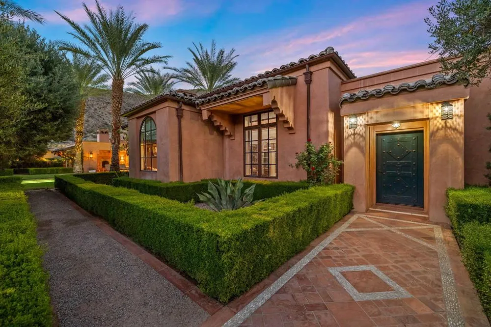 1650 Avenida Sevilla Palm Springs, CA 92264