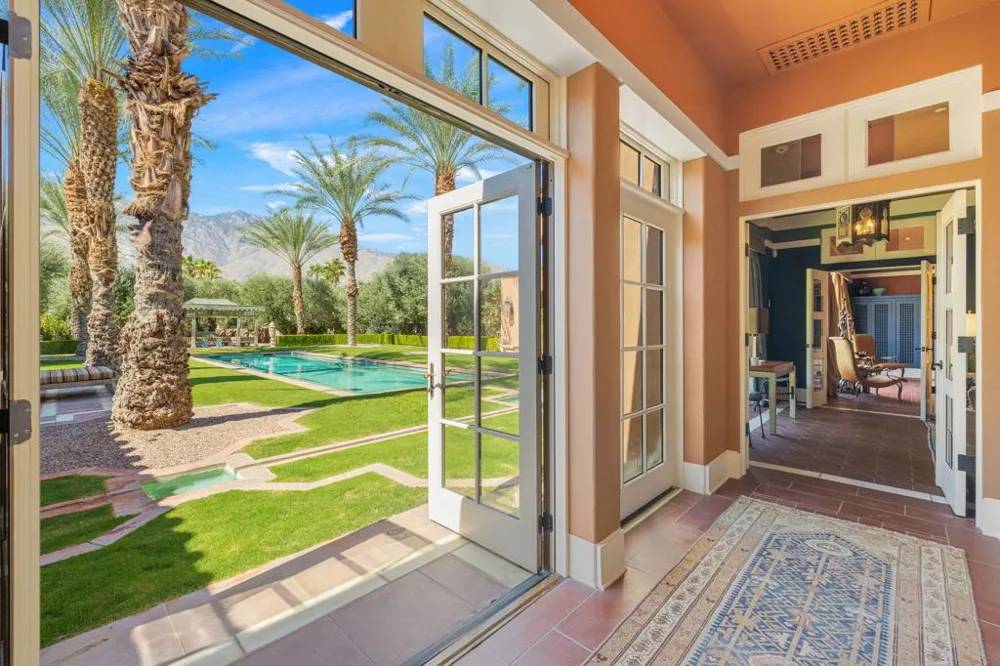 1650 Avenida Sevilla Palm Springs, CA 92264