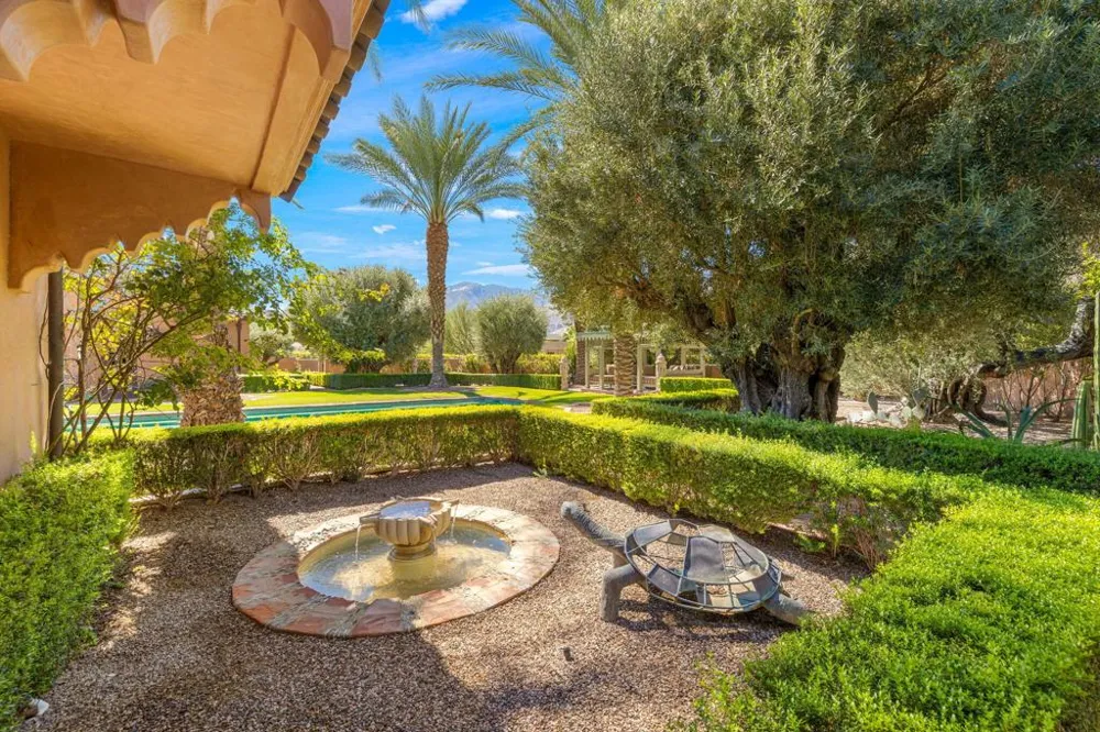 1650 Avenida Sevilla Palm Springs, CA 92264