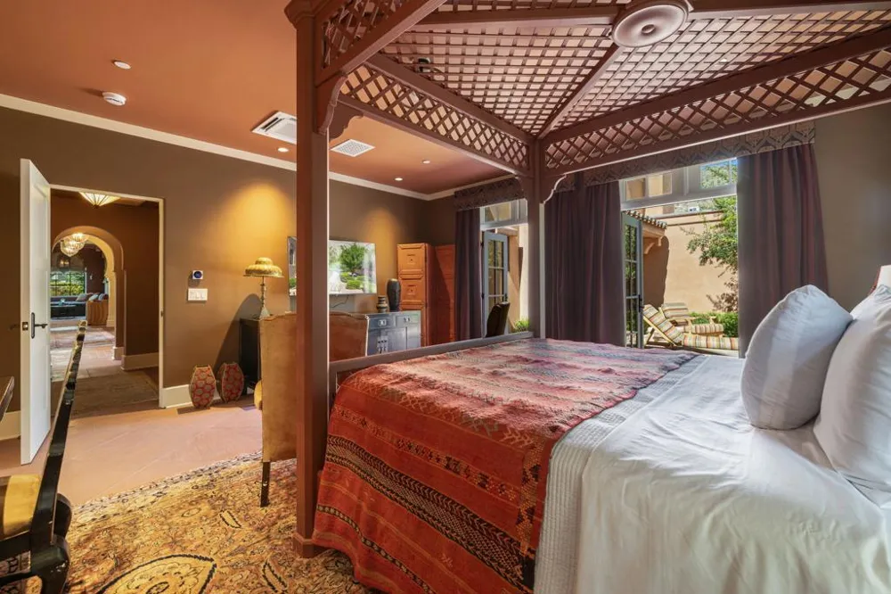 1650 Avenida Sevilla Palm Springs, CA 92264