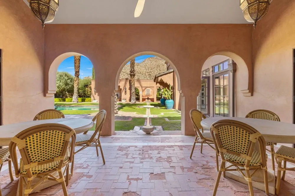 1650 Avenida Sevilla Palm Springs, CA 92264