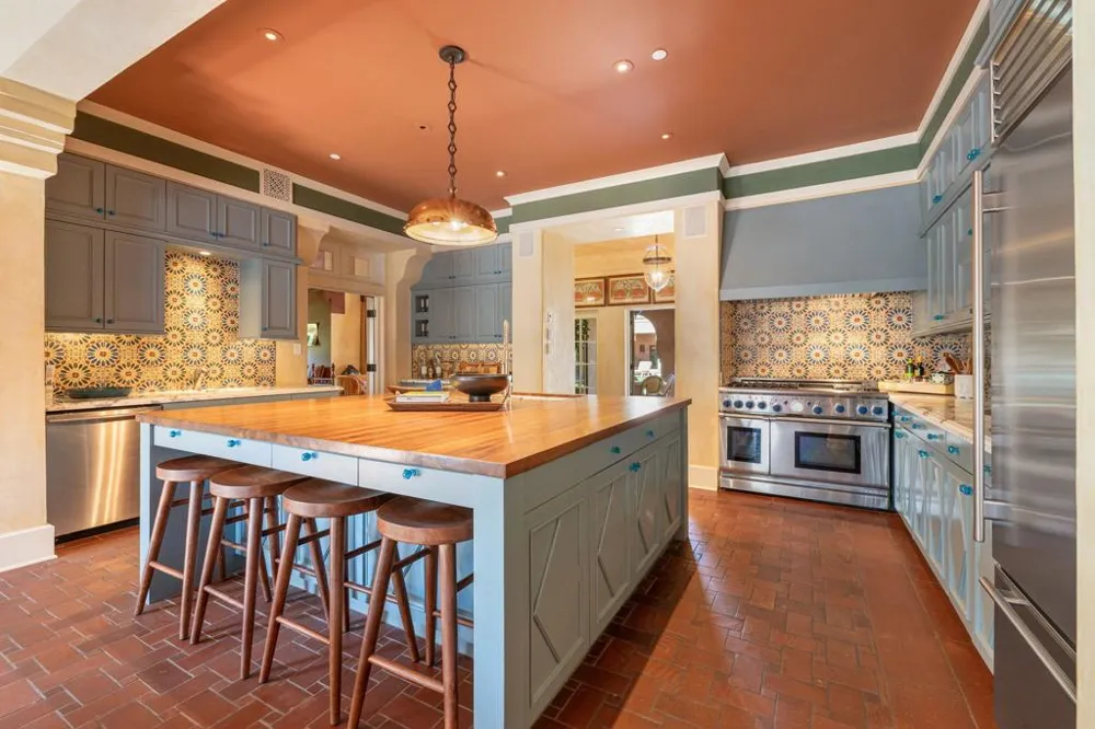 1650 Avenida Sevilla Palm Springs, CA 92264