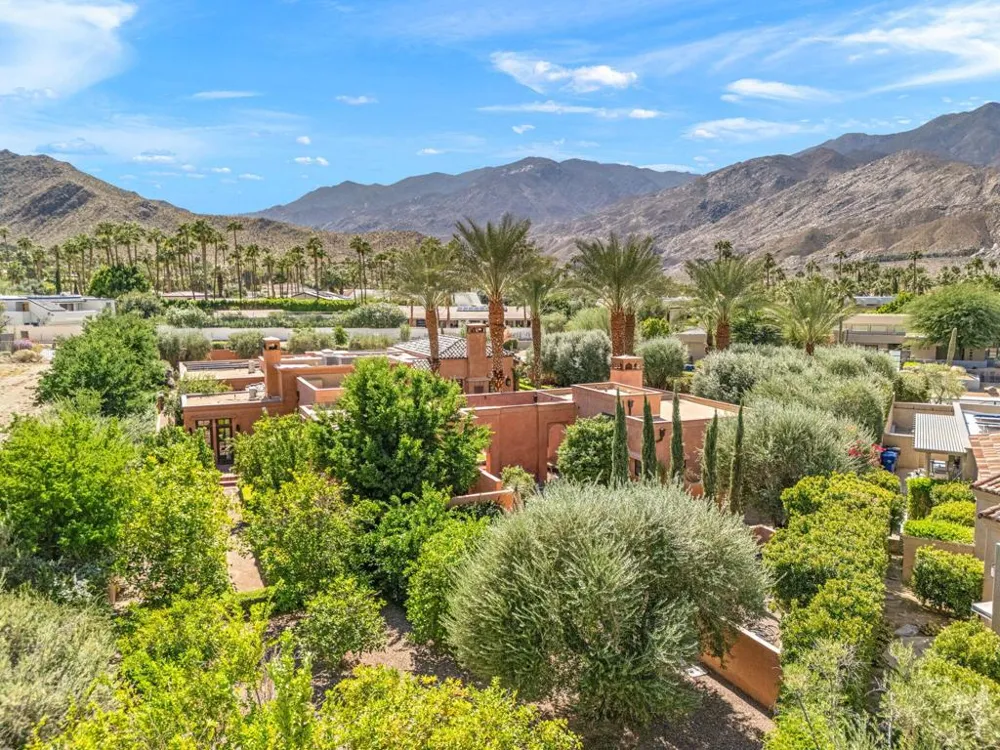 1650 Avenida Sevilla Palm Springs, CA 92264