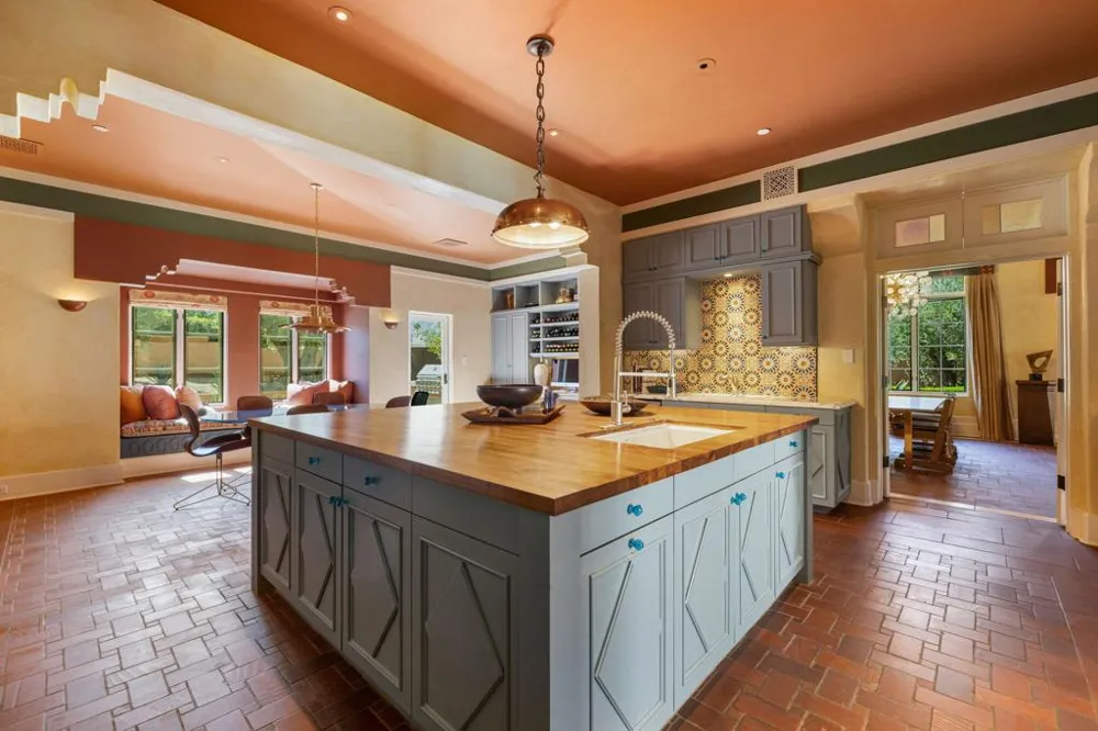 1650 Avenida Sevilla Palm Springs, CA 92264