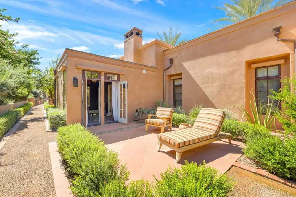 1650 Avenida Sevilla Palm Springs, CA 92264