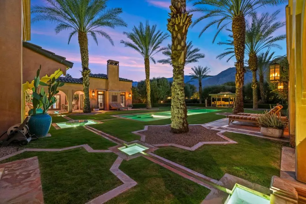 1650 Avenida Sevilla Palm Springs, CA 92264