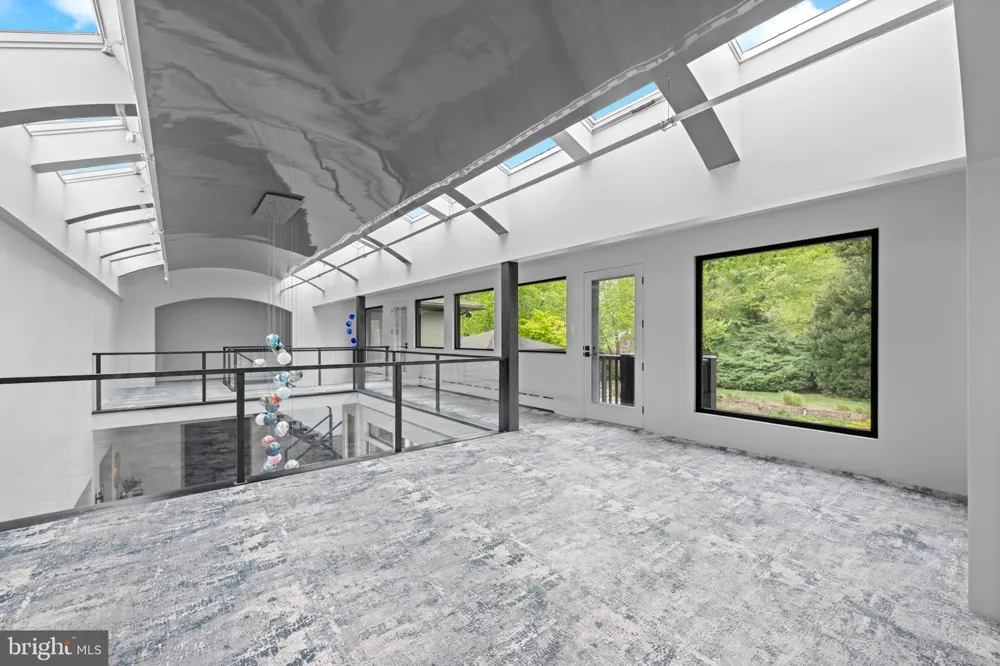 850 LESLEY ROAD Villanova, PA 19085