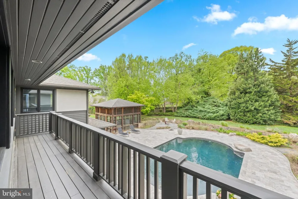 850 LESLEY ROAD Villanova, PA 19085