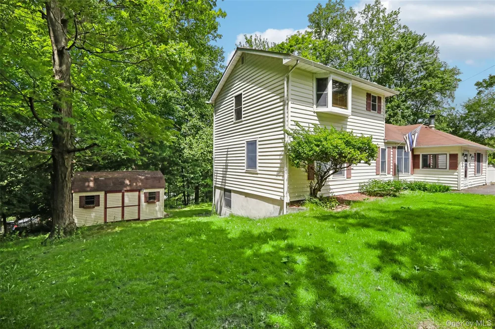 29 Olympus Road Highland Mills, NY 10930