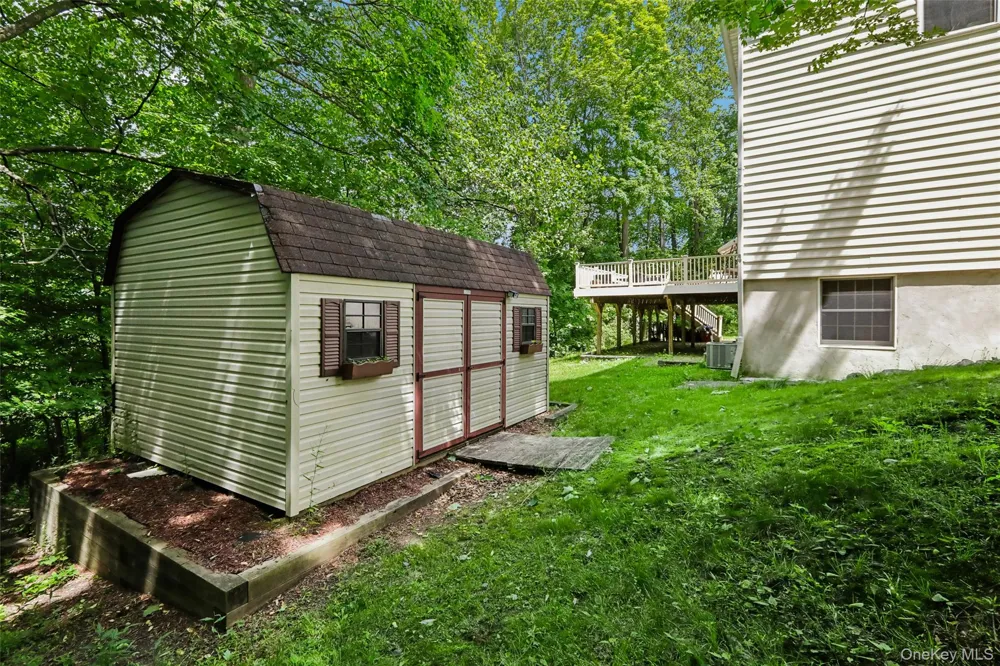 29 Olympus Road Highland Mills, NY 10930