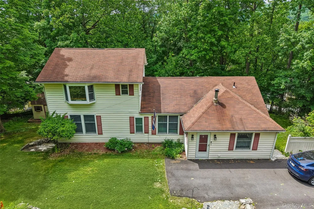 29 Olympus Road Highland Mills, NY 10930