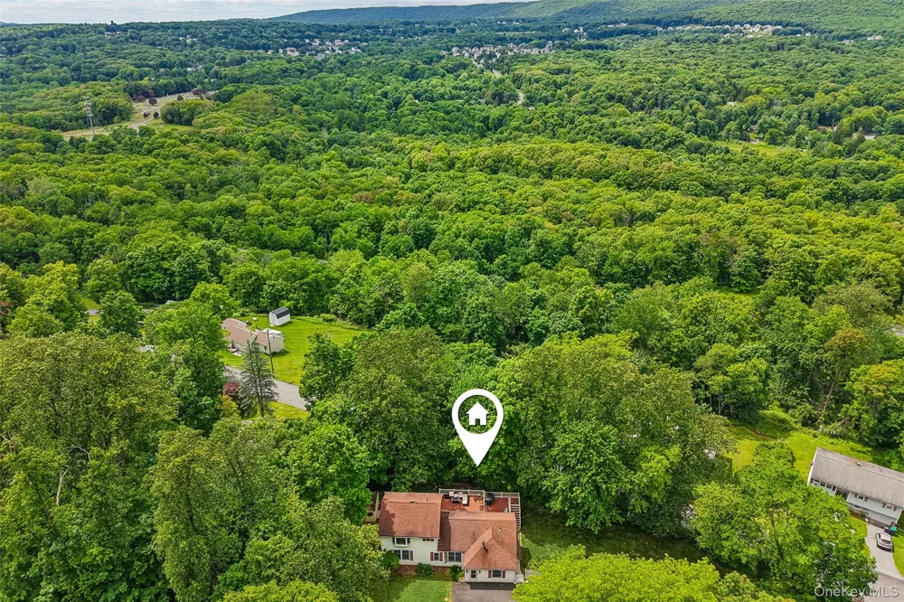 29 Olympus Road Highland Mills, NY 10930