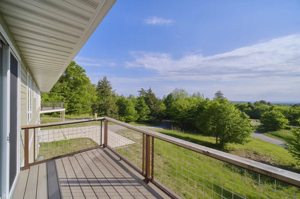 9798 Slope Drive Onekama, MI 49675