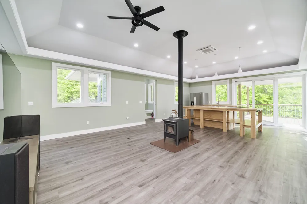 9798 Slope Drive Onekama, MI 49675