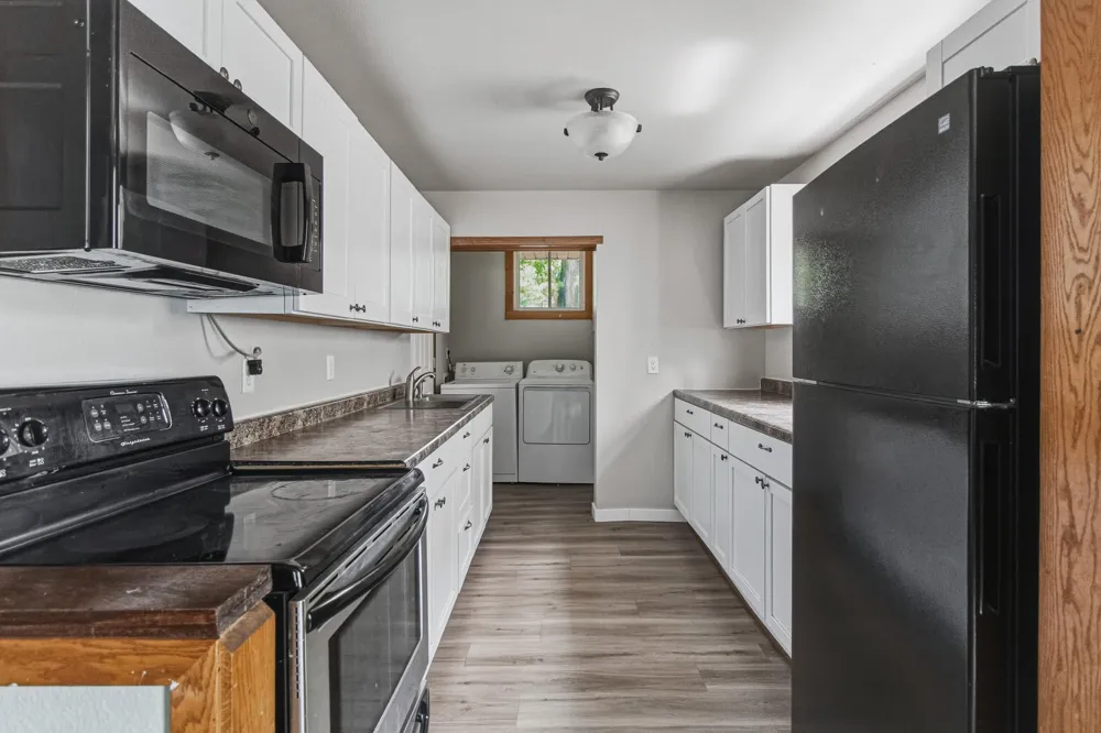 1005-1007 12th Street Fargo, ND 58102