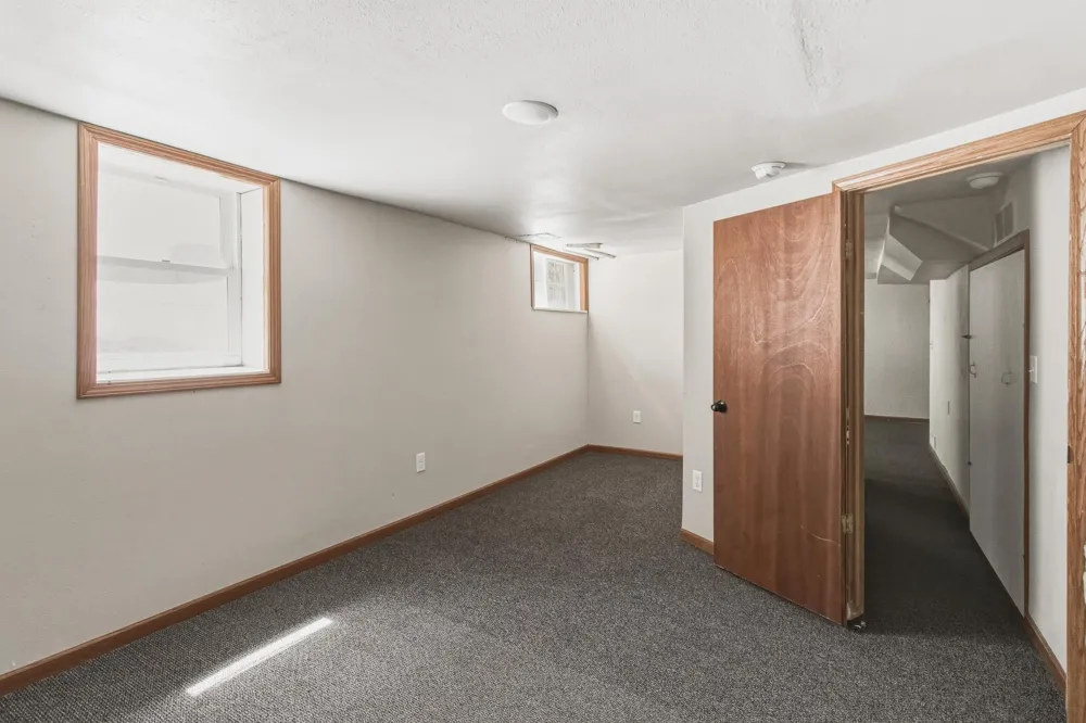 1005-1007 12th Street Fargo, ND 58102