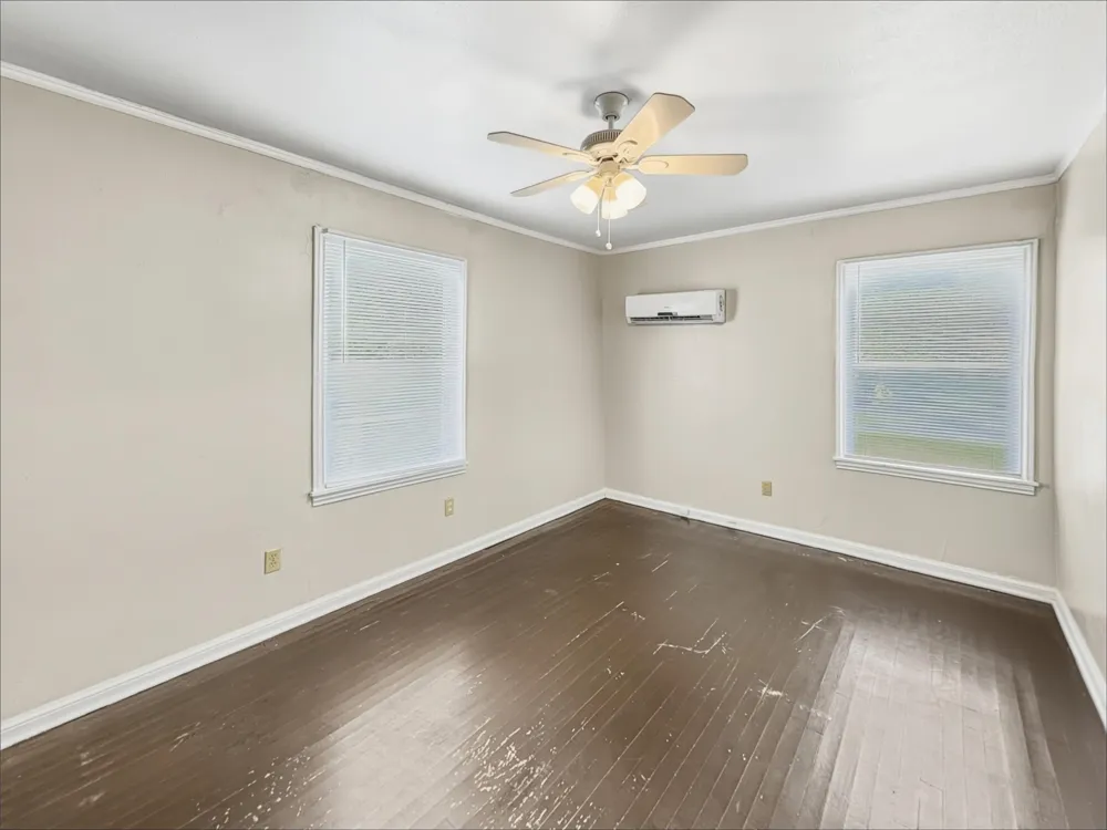 5013 Kessler Road River Oaks, TX 76114