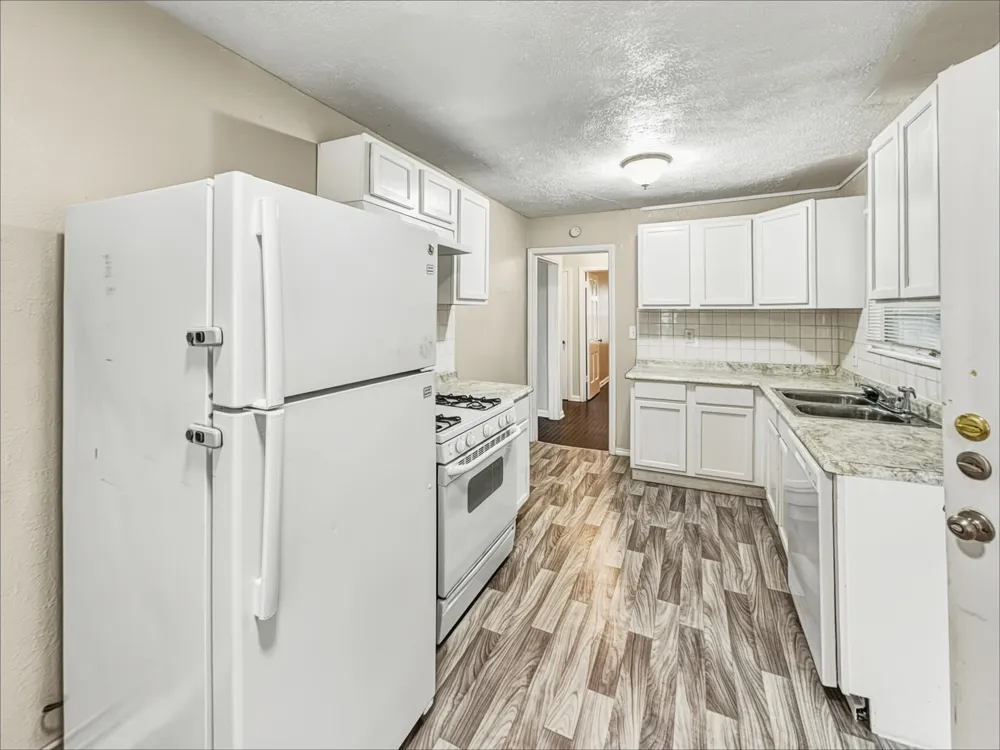 5013 Kessler Road River Oaks, TX 76114