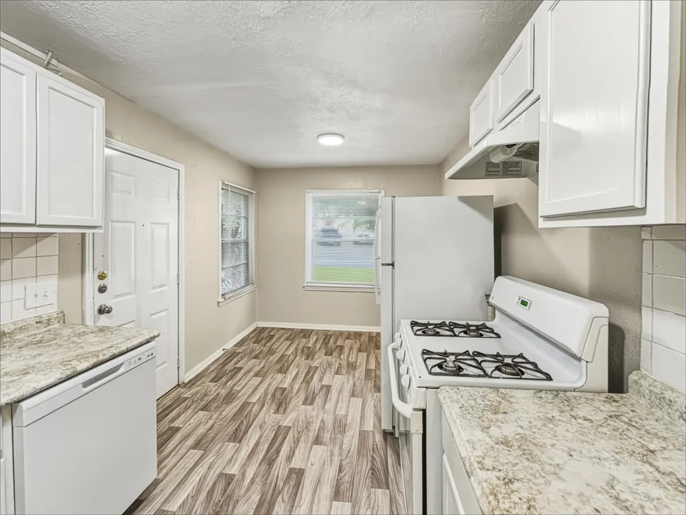 5013 Kessler Road River Oaks, TX 76114