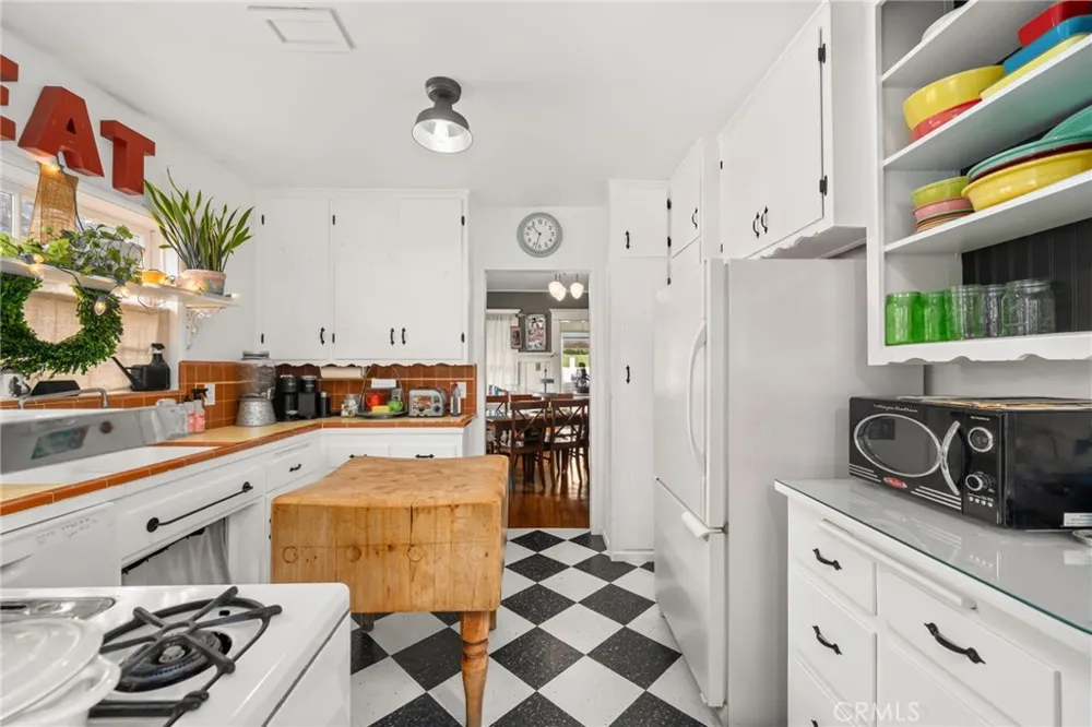 5857 Washington Avenue Whittier, CA 90601