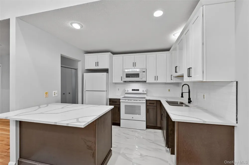 6 Summit Place Monticello, NY 12701