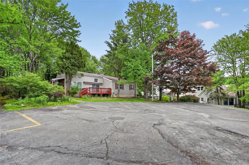 6 Summit Place Monticello, NY 12701