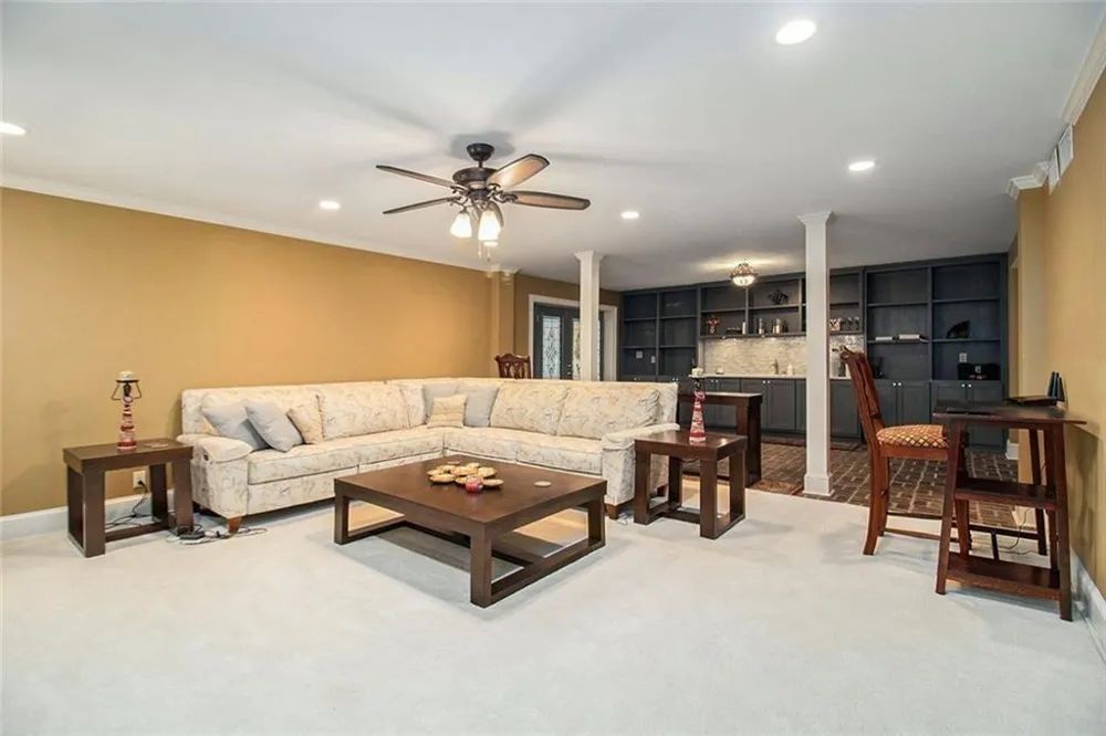 112 Hillcrest Road West Point, GA 31833