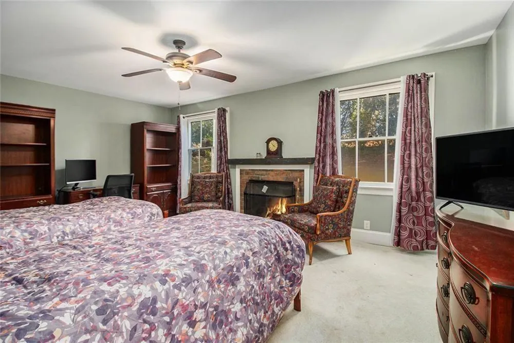 112 Hillcrest Road West Point, GA 31833