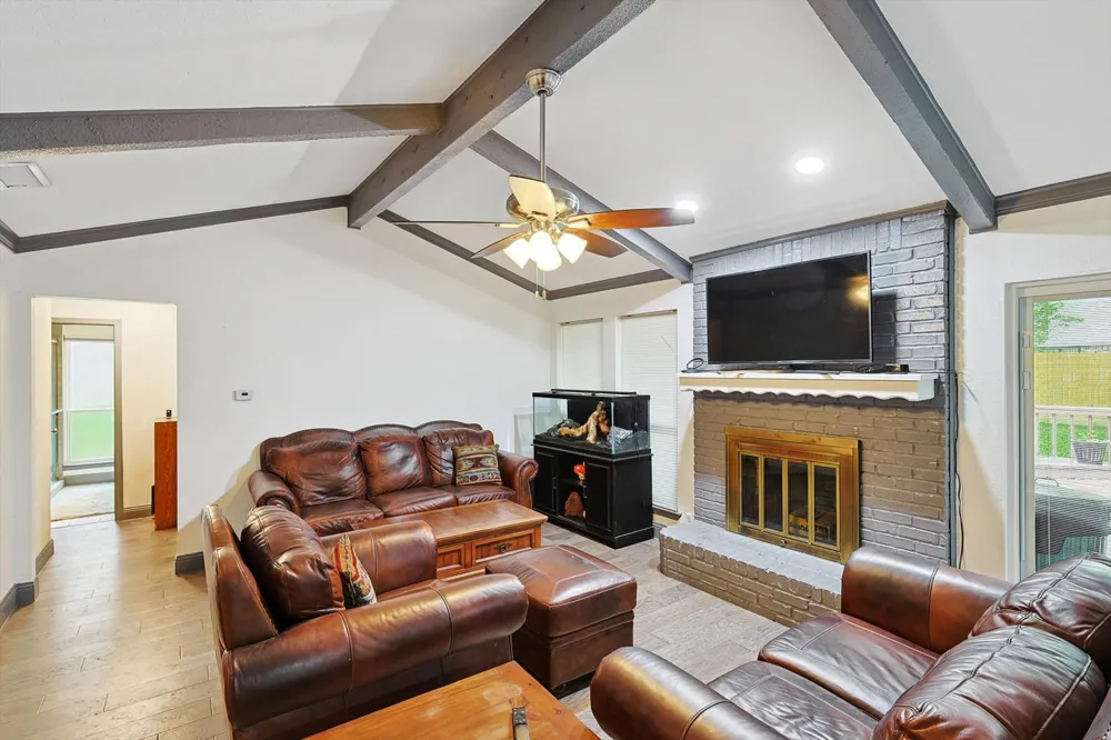 6837 Starnes Road North Richland Hills, TX 76182