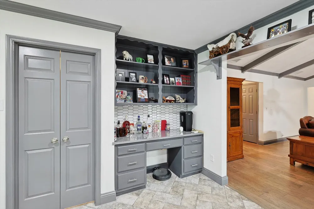 6837 Starnes Road North Richland Hills, TX 76182