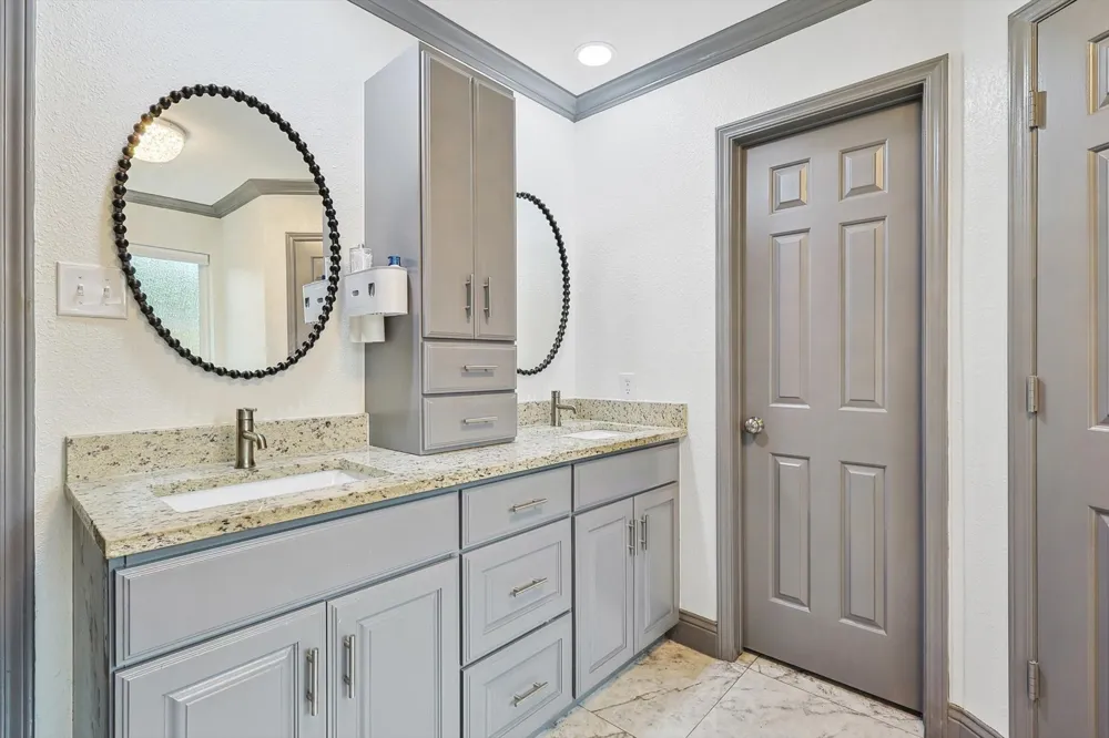 6837 Starnes Road North Richland Hills, TX 76182