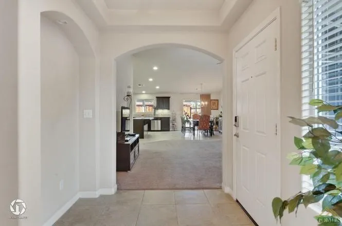 9602 Downie River Bakersfield, CA 93311