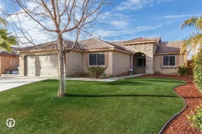 9602 Downie River Bakersfield, CA 93311