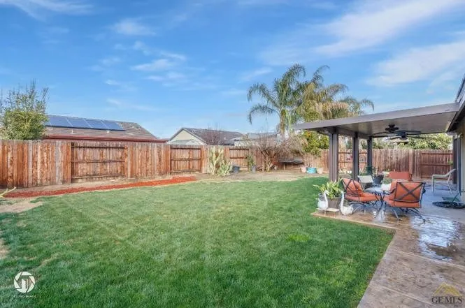9602 Downie River Bakersfield, CA 93311