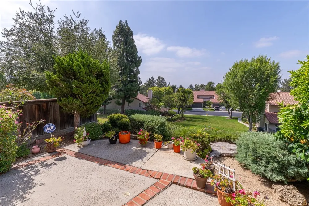 19144 Index #3 Porter Ranch, CA 91326