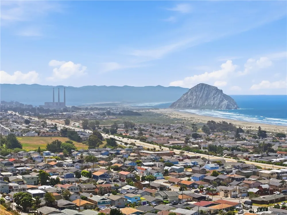 497 Oahu Street Morro Bay, CA 93442