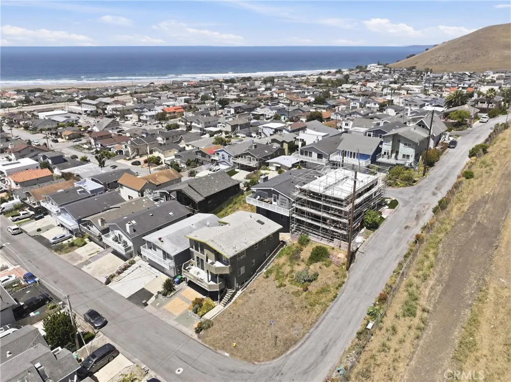 497 Oahu Street Morro Bay, CA 93442
