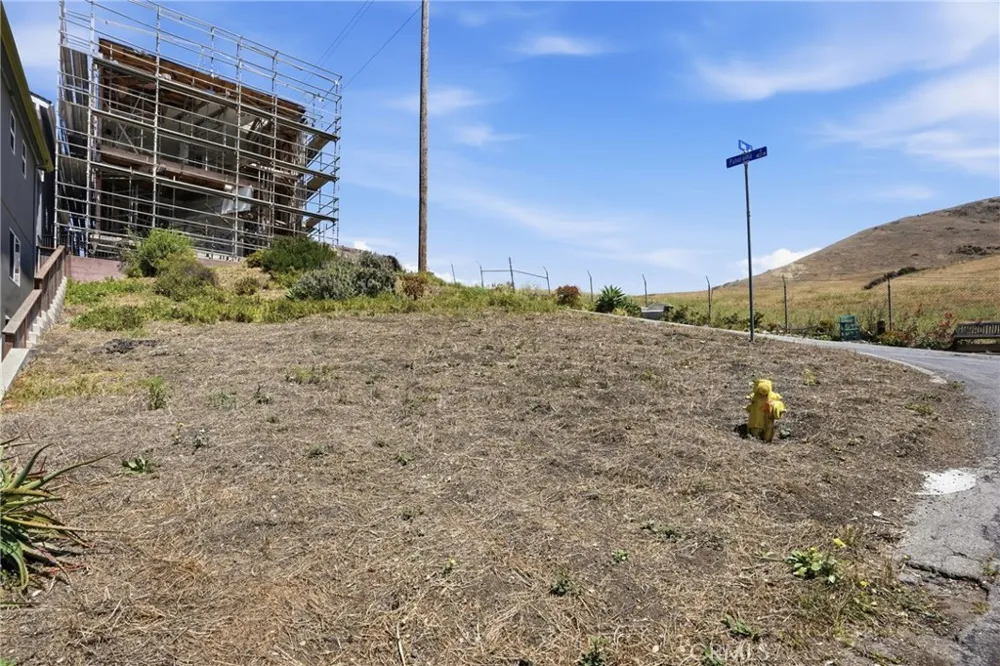 497 Oahu Street Morro Bay, CA 93442