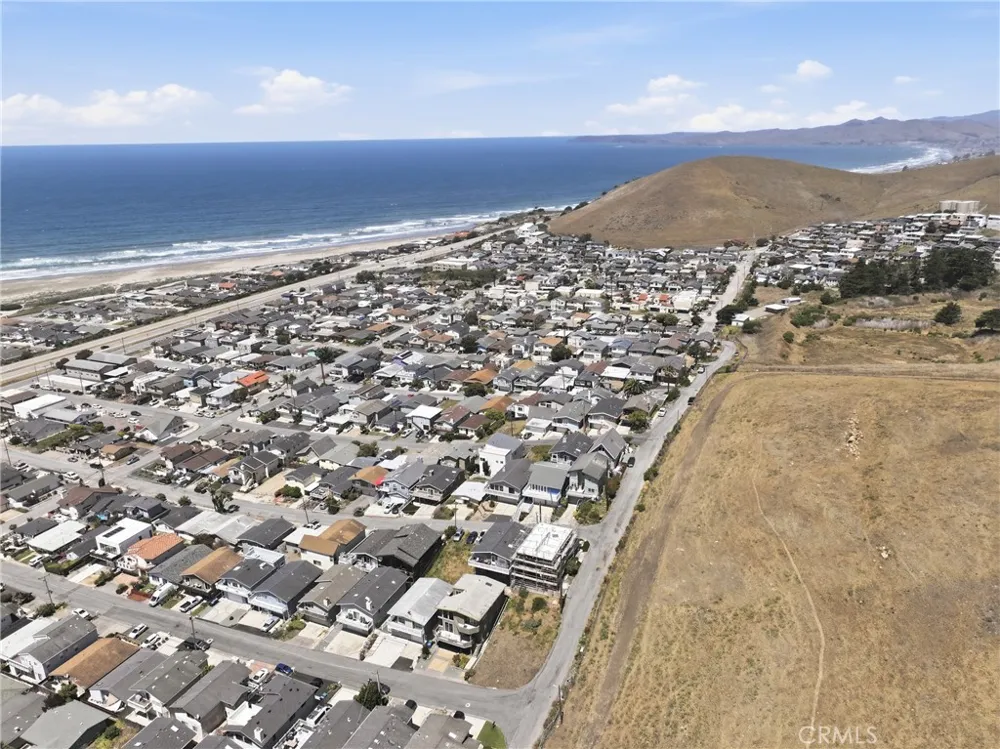 497 Oahu Street Morro Bay, CA 93442