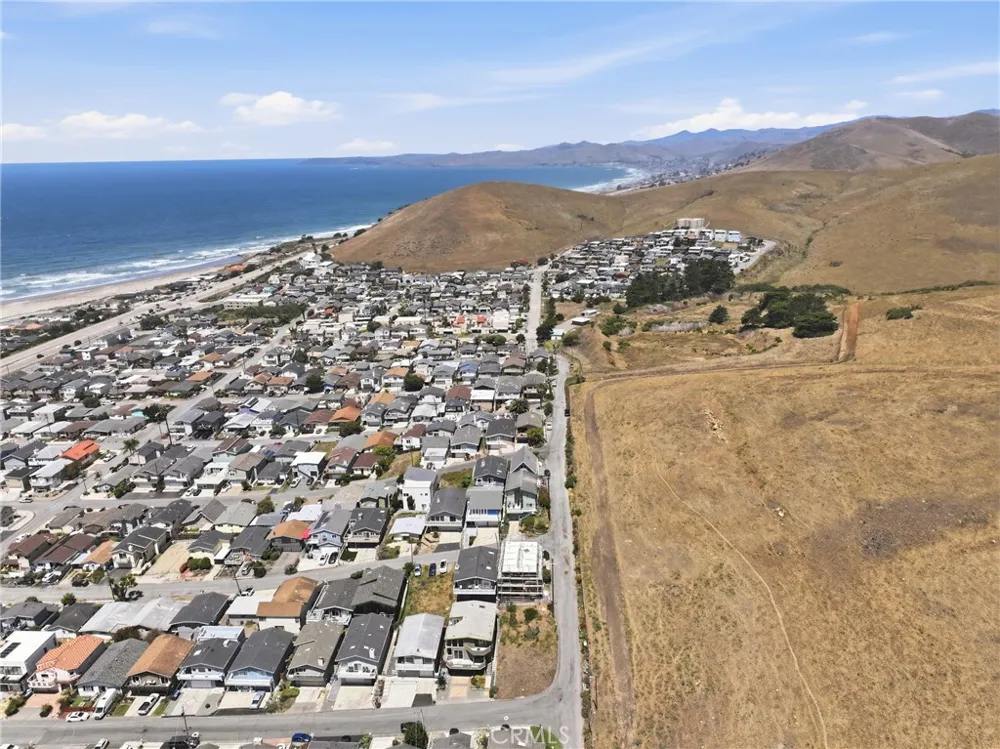 497 Oahu Street Morro Bay, CA 93442
