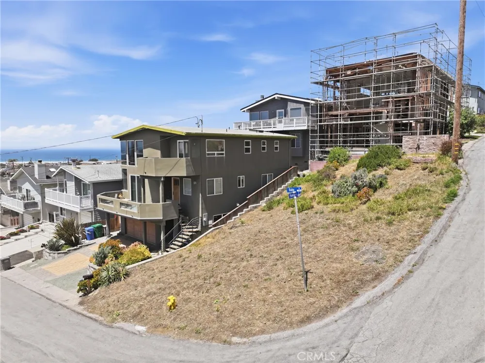 497 Oahu Street Morro Bay, CA 93442