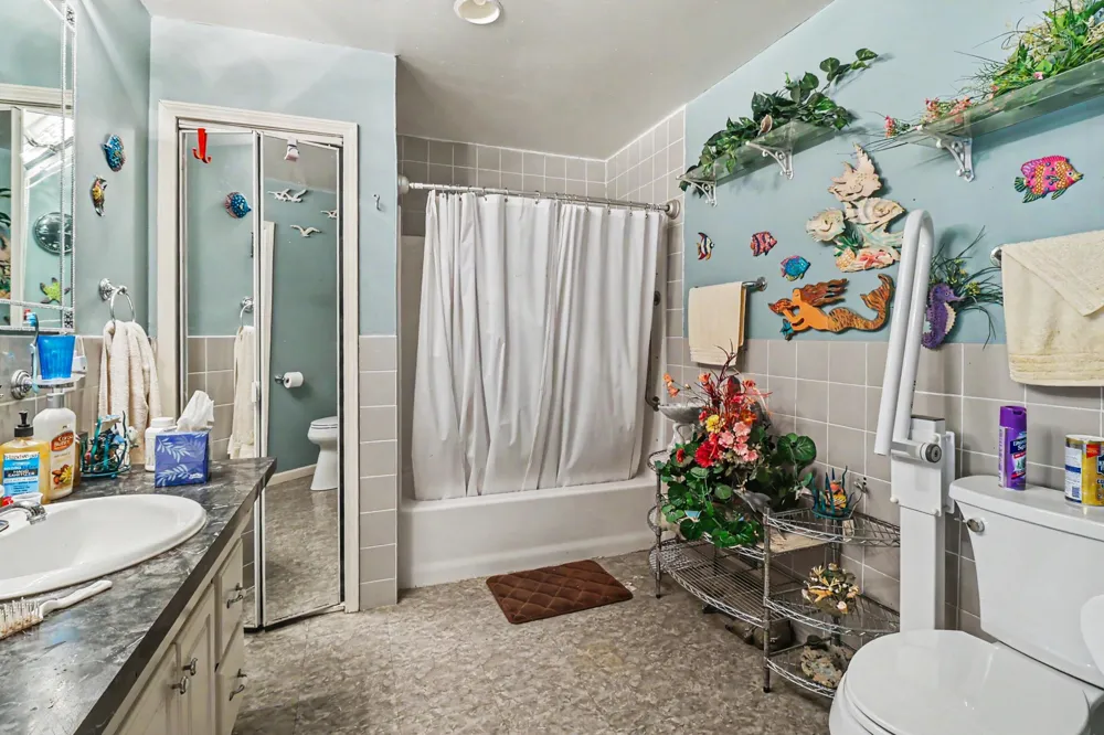 1189 W White Road Free Soil, MI 49411