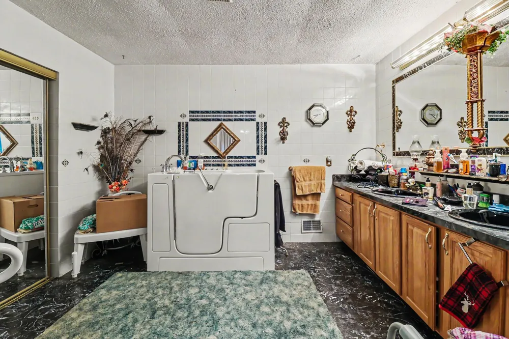 1189 W White Road Free Soil, MI 49411