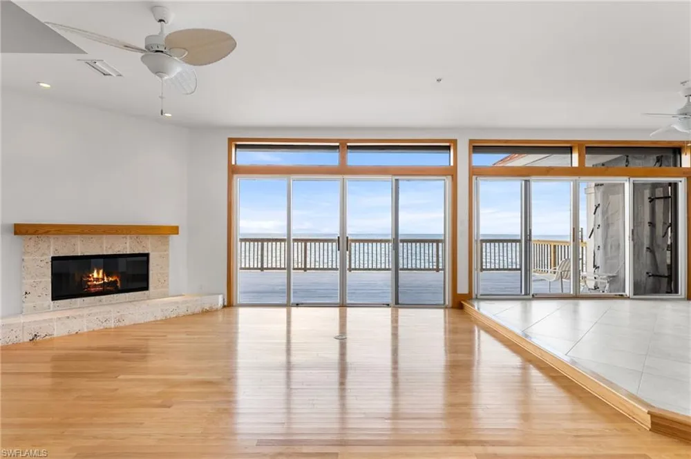 406 Gulf Bend Drive Captiva, FL 33924