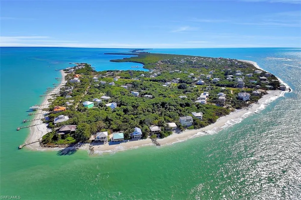 406 Gulf Bend Drive Captiva, FL 33924